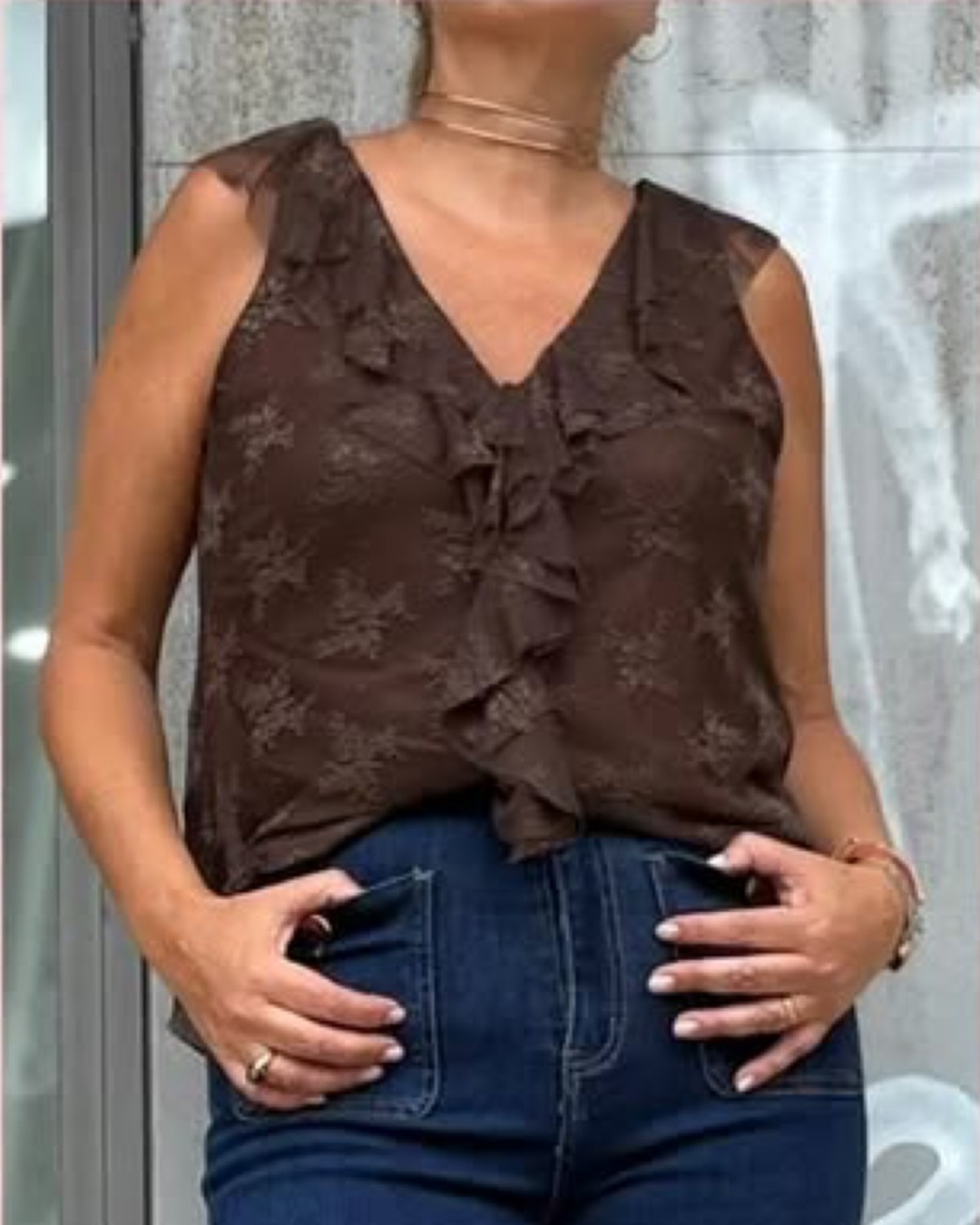UN12963-BROWN_1