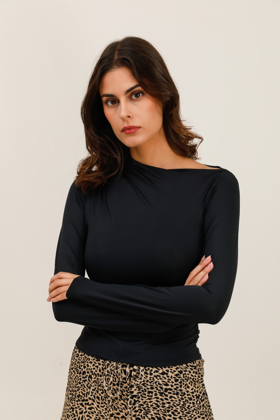 VAN1962-BLACK