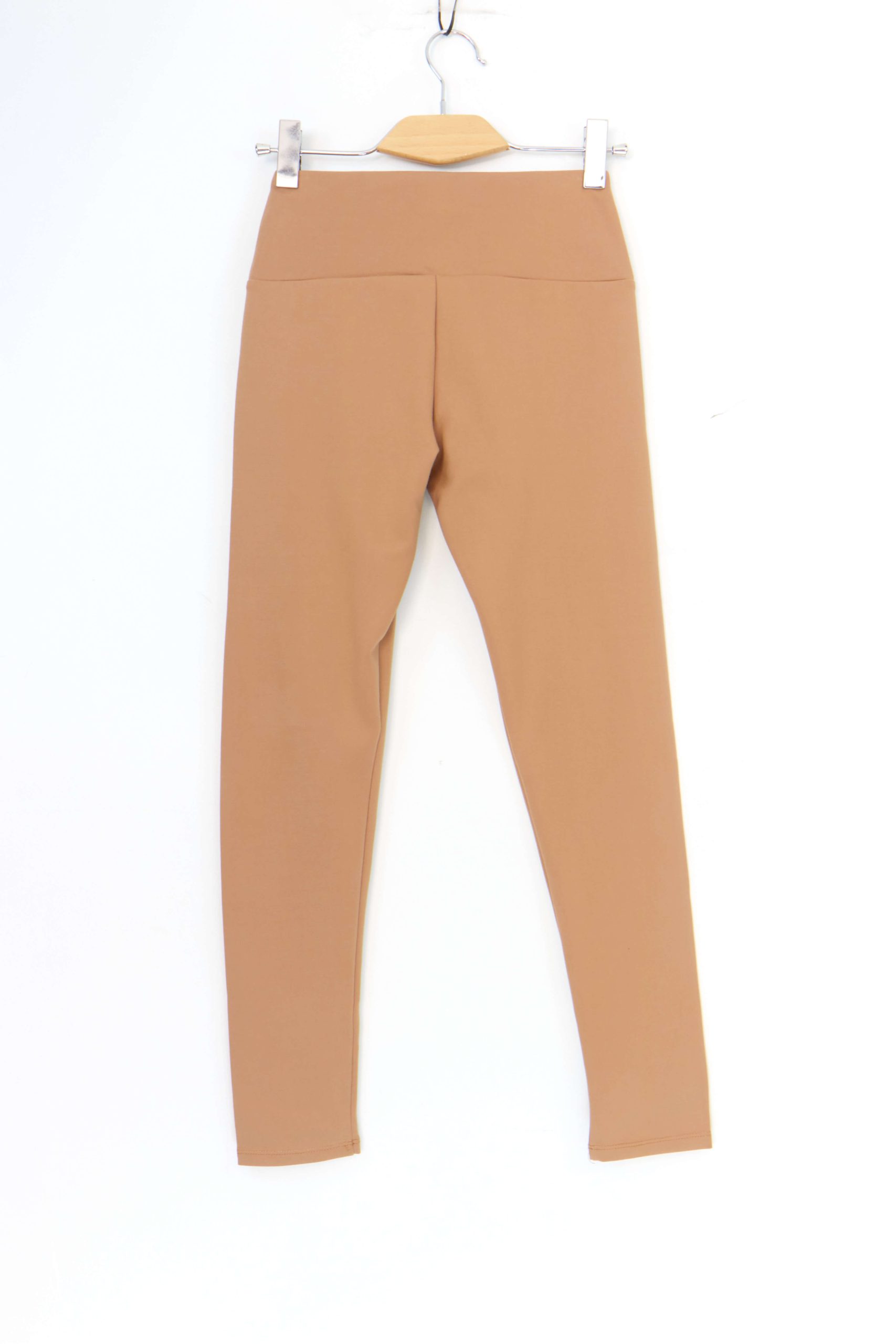 VAN251286-CAMEL_2