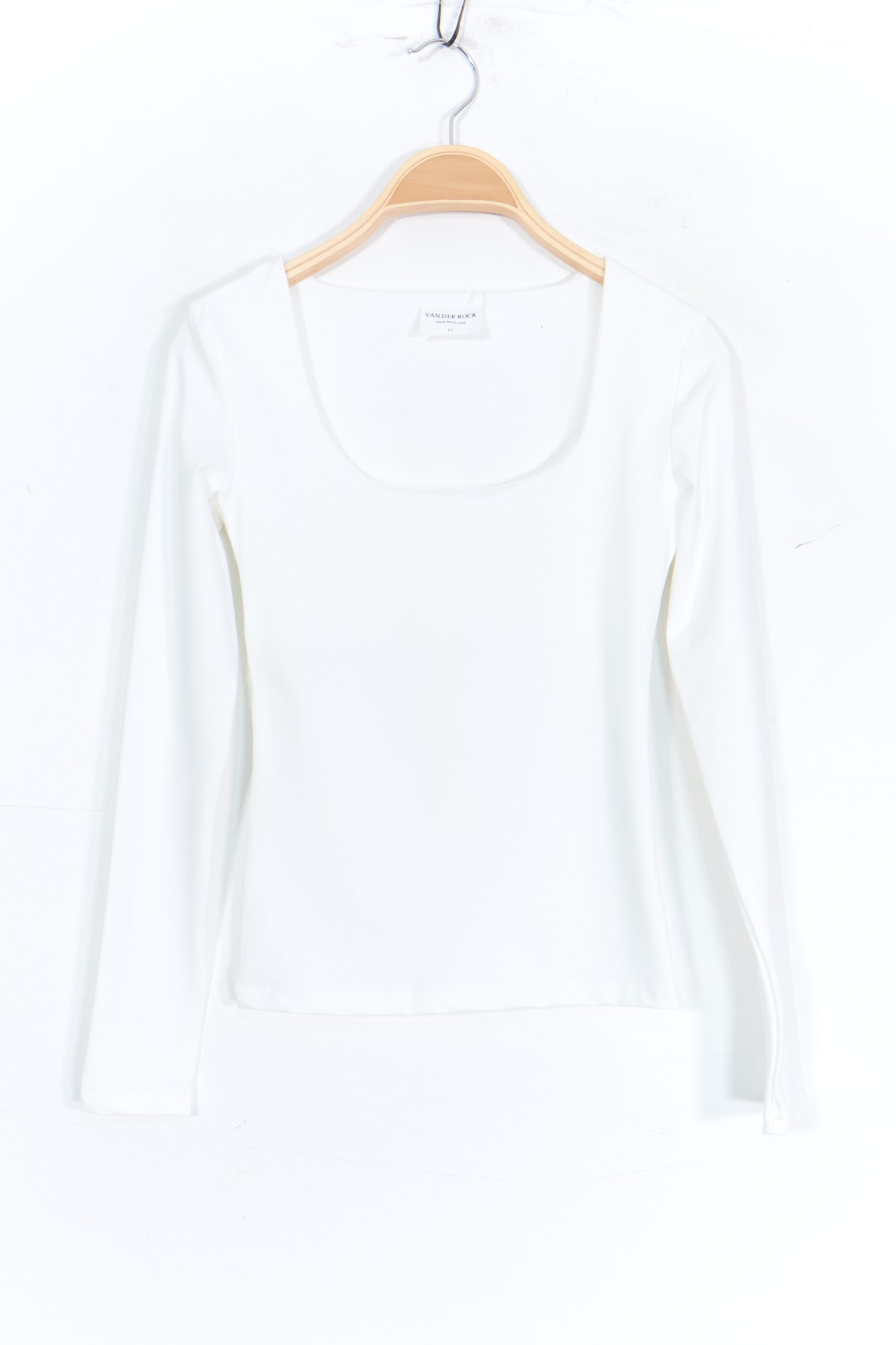 VAN251773-WHITE_4