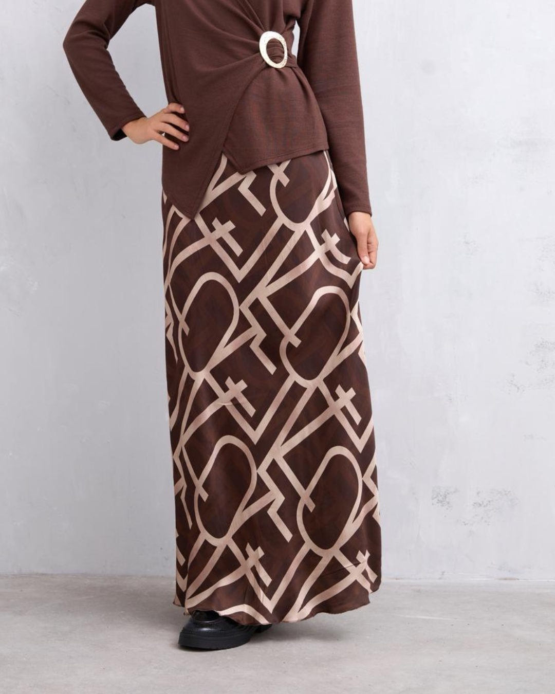 HG7076-BROWN